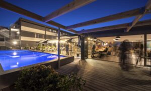 an inner-city stay Cape Town accommodation B&B continental breakfast for 2